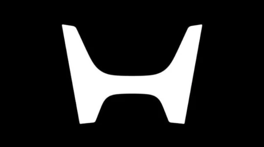 Honda zmienia logo po 45 latach. Co oznacza nowe 